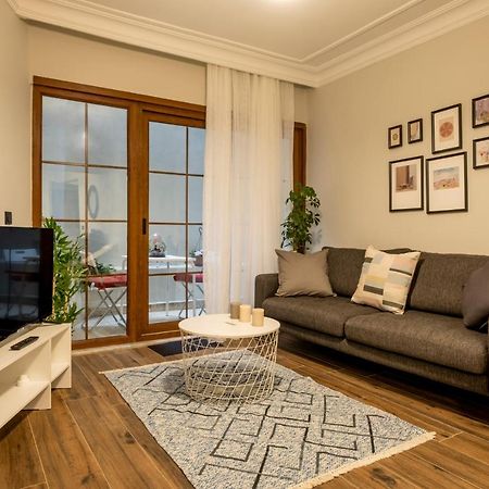 Spacious And Comfy 2Br In The Heart Of Cihangir Leilighet Istanbul Eksteriør bilde