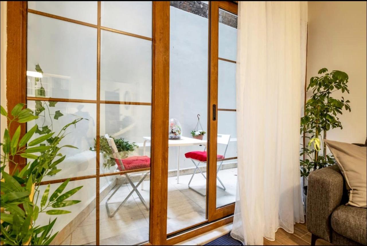 Spacious And Comfy 2Br In The Heart Of Cihangir Leilighet Istanbul Eksteriør bilde
