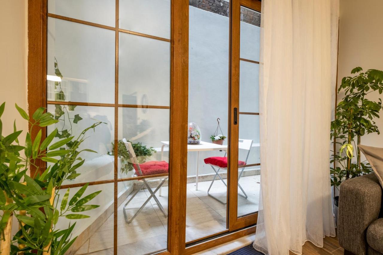 Spacious And Comfy 2Br In The Heart Of Cihangir Leilighet Istanbul Eksteriør bilde